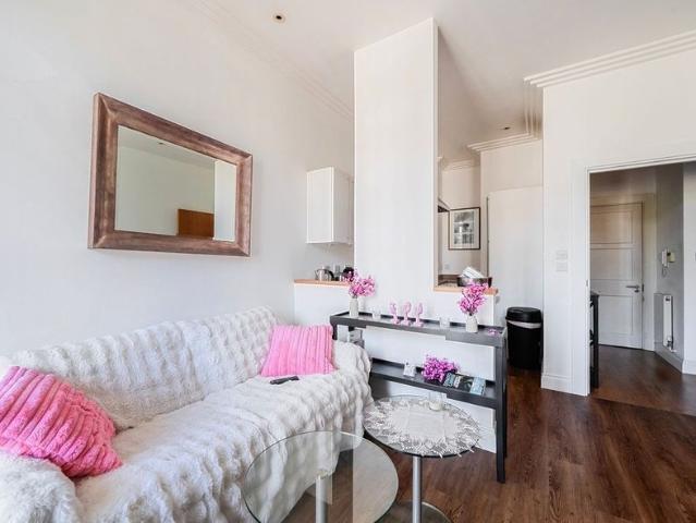 Apartment for rent in Westminster, Greater London