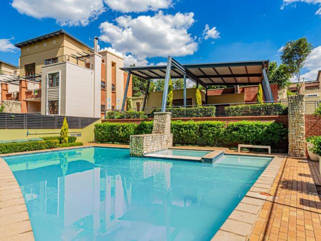 Apartment for rent in Douglasdale, Randburg