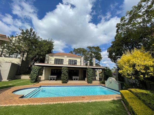 Apartment for rent in Douglasdale, Randburg