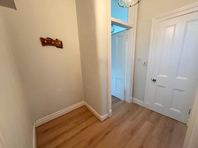 Apartment for rent in Broomhill, Scotland