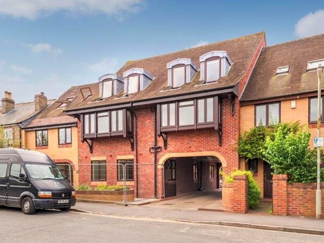 Apartment for rent in New Marston, The Slade