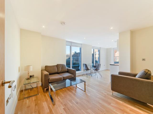 Apartment for rent in Limehouse, Greater London