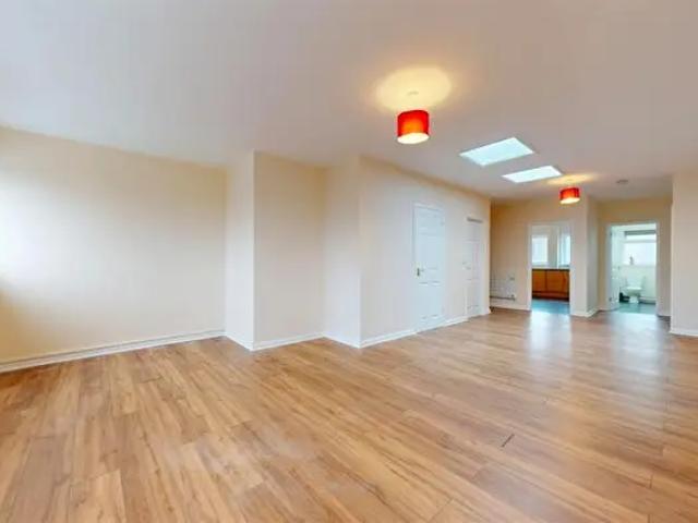 Apartment for rent in Llantrisant, Talbot Green