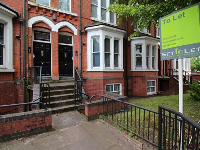 Apartment for rent in Highfields, Old Wharf