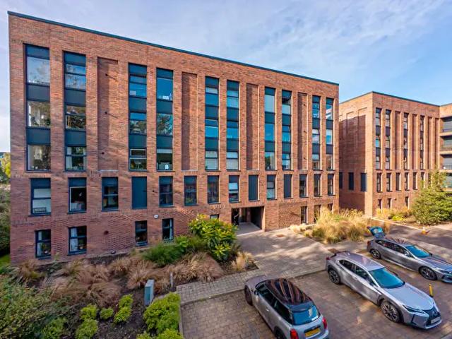 Apartment for rent in Ibroxholm, Glasgow