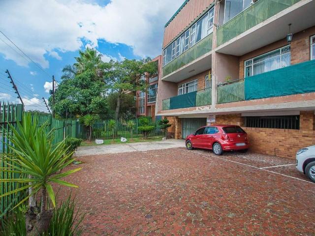 Apartment for rent in Nooitgedacht, Gauteng