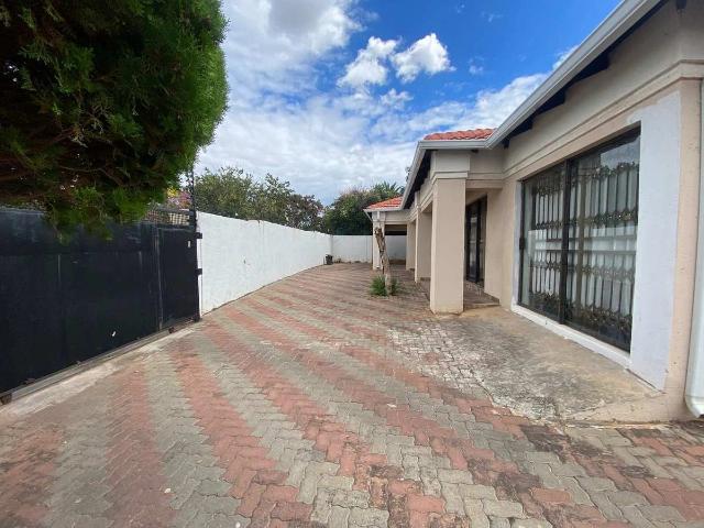 Apartment for rent in Tlhabane, North West