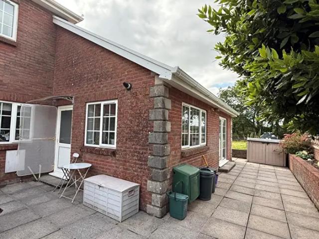 Apartment for rent in Trimsaran