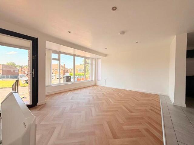 Apartment for rent in Littleover, East Midlands