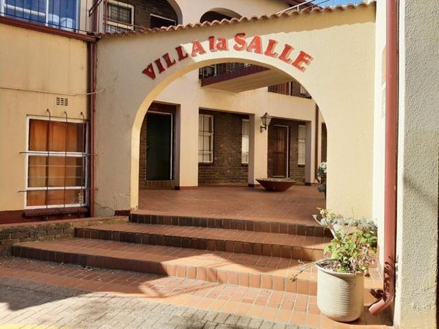 Apartment for rent in Nooitgedacht, Gauteng