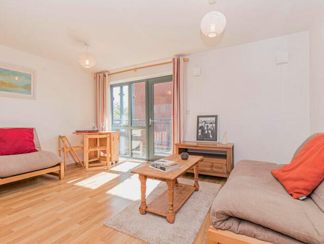 Apartment for rent in Sunnymead, The Slade
