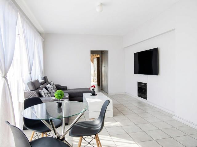 Apartment for rent in Marshalltown, Johannesburg