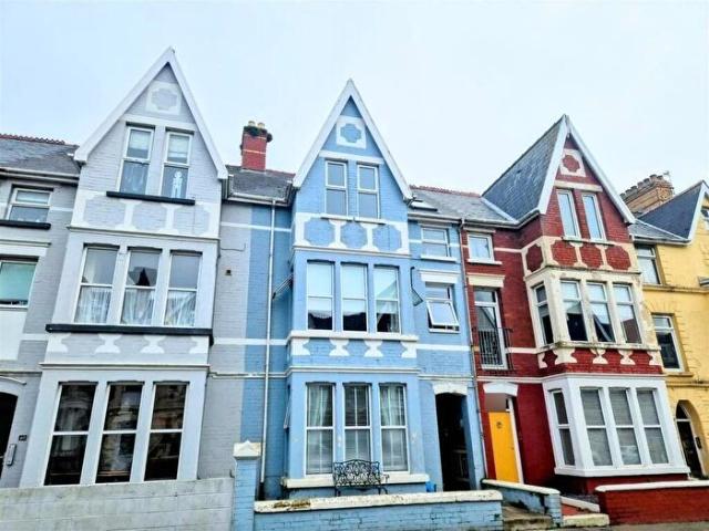 Apartment for rent in Porthcawl, Nottage