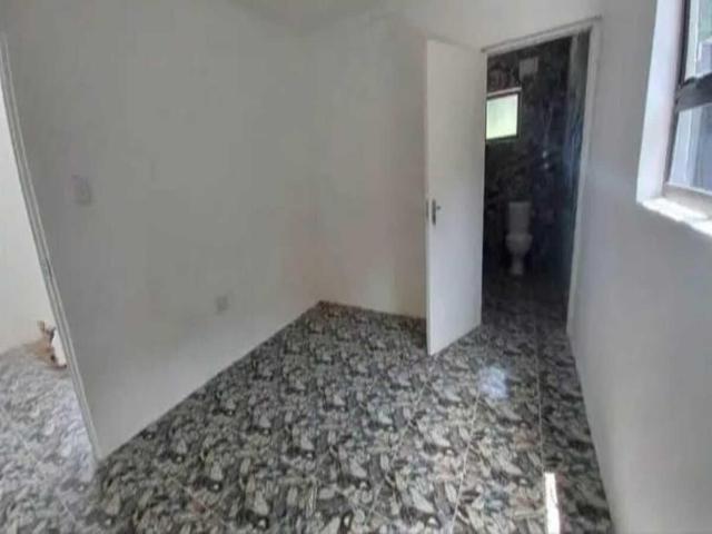 Apartment for rent in Seaview, Kwazulu-natal