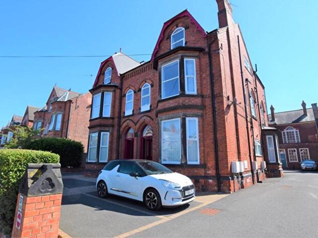 Apartment for rent in Abbey Park, Barton In Fabis