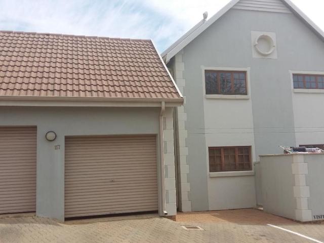 Apartment for rent in Waterkloof, Gauteng