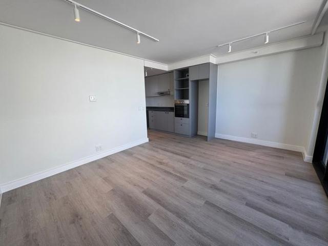 Apartment for rent in Cape Town Ward 115, Cape Town