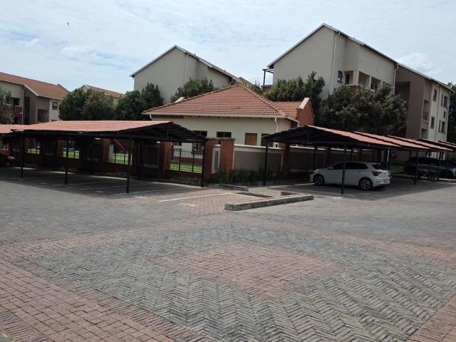Apartment for rent in Paulshof, Alexandra