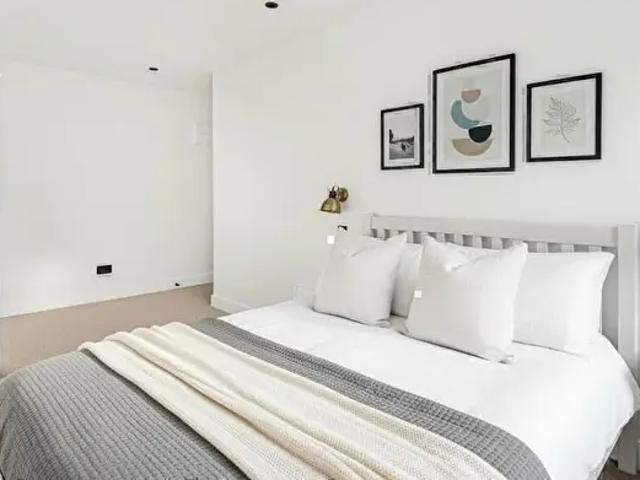 Apartment for rent in St Matthew's, Old Wharf