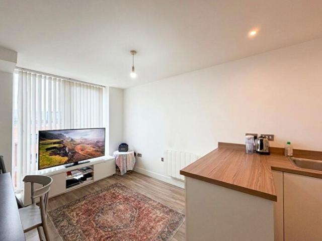 Apartment for rent in Spon End, West Midlands