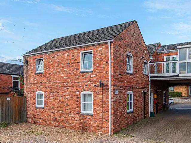 Apartment for rent in Rothwell, North Northamptonshire