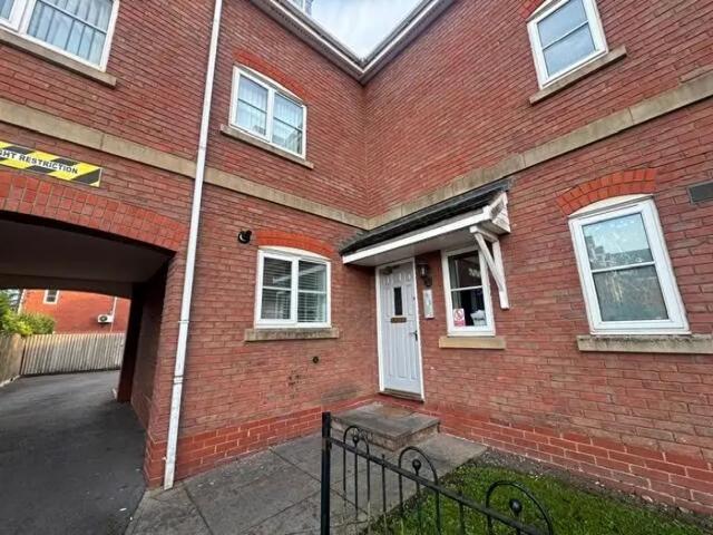Apartment for rent in Dickens Heath, Solihull