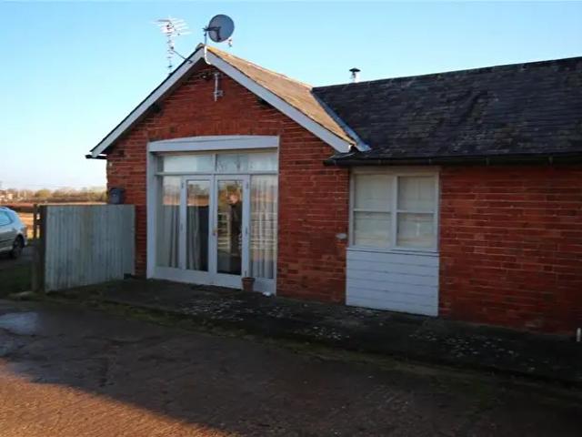Apartment for rent in Old Stratford, Northamptonshire