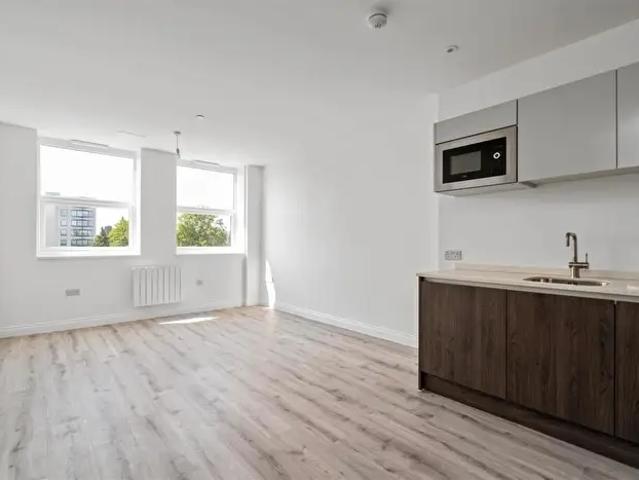 Apartment for rent in Elmdon, West Midlands