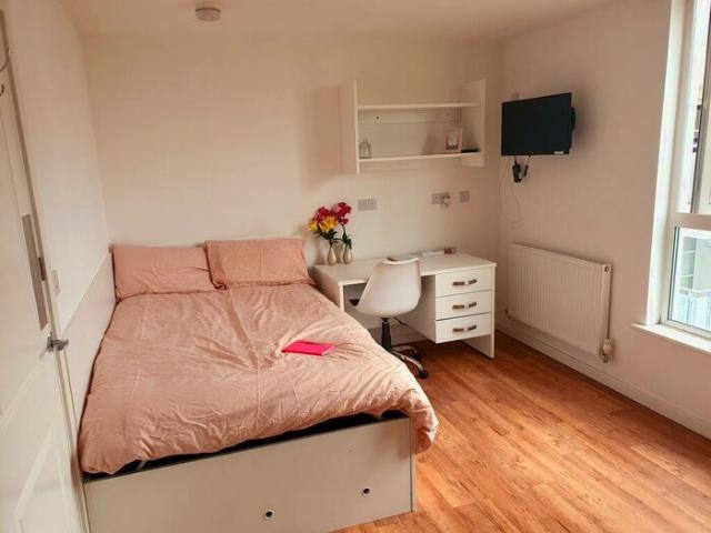 Apartment for rent in Bede Island, Old Wharf