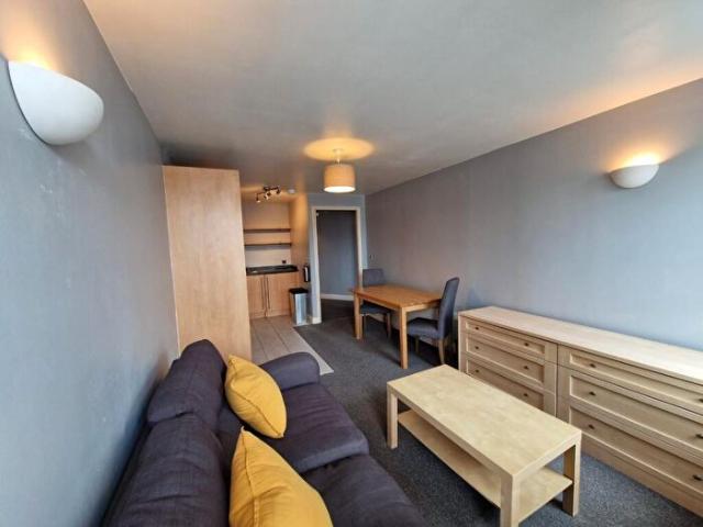 Apartment for rent in The Meadows, Haddon