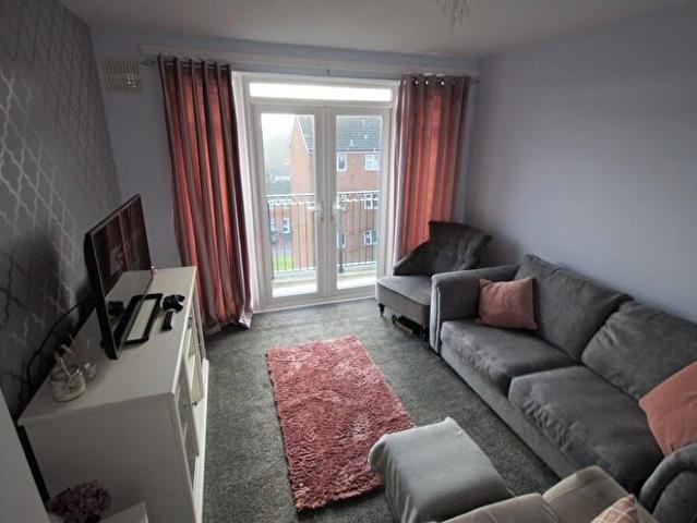 Apartment for rent in Clifford Park, West Midlands