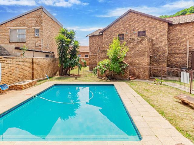 Apartment for rent in Nooitgedacht, Gauteng
