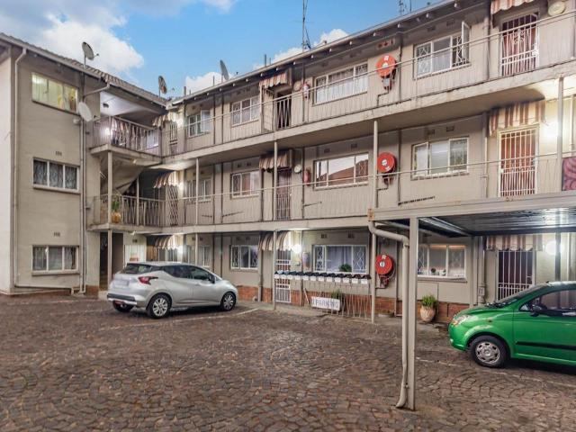 Apartment for rent in Vosloorus, Gauteng