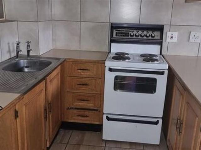 Apartment for rent in Waterkloof, Gauteng