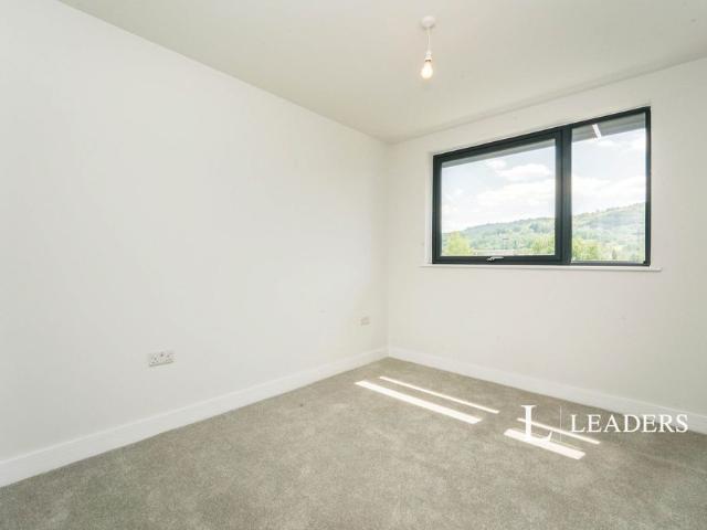 Apartment for rent in Golden Valley, Gloucestershire