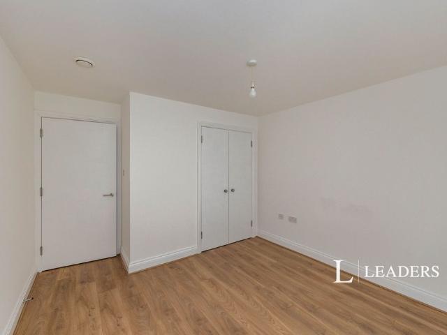 Apartment for rent in Spring Vale, Hampshire