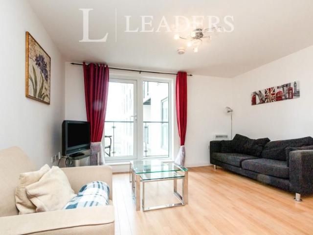 Apartment for rent in Horsell, Woking