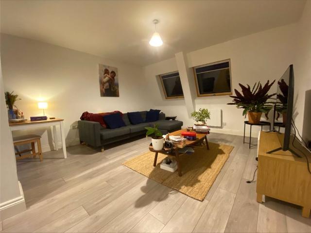 Apartment for rent in Sudbury, Chelmondiston
