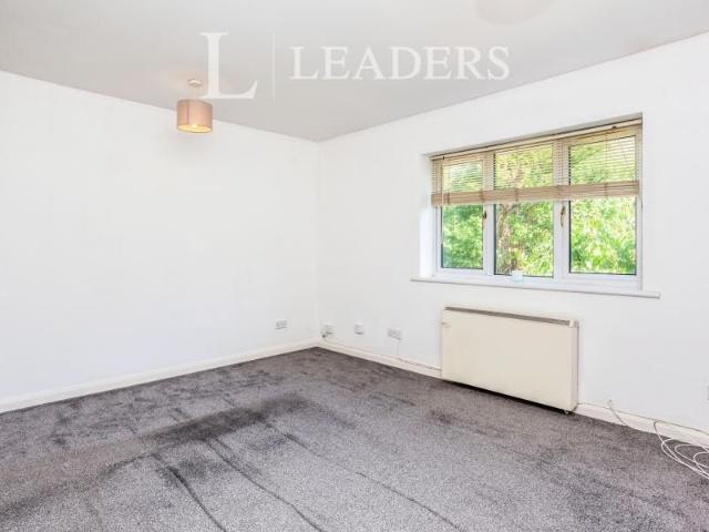 Apartment for rent in Gossops Green, Crawley