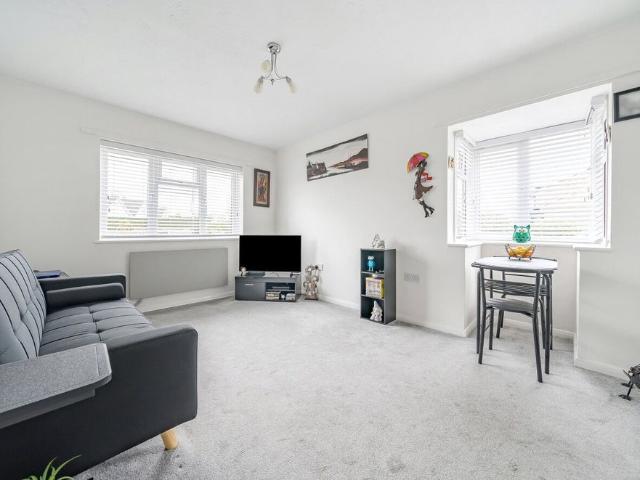 Apartment for rent in Clapham, West Sussex