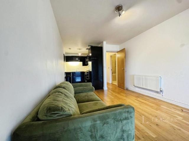 Apartment for rent in London Borough of Croydon, Greater London