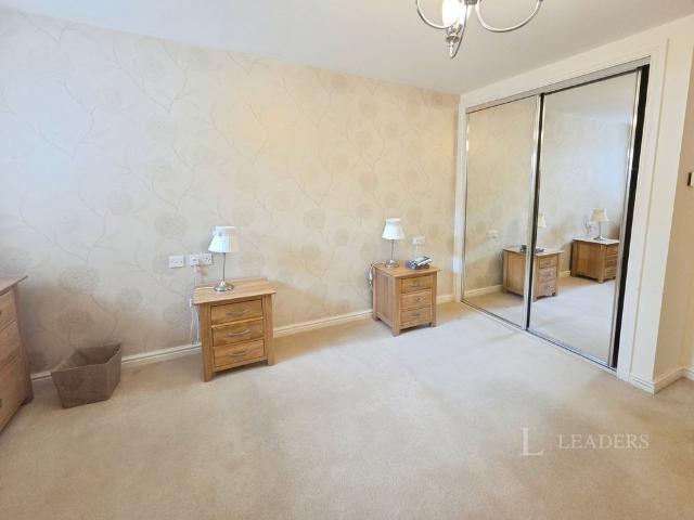 Apartment for rent in Eastleigh, Helford