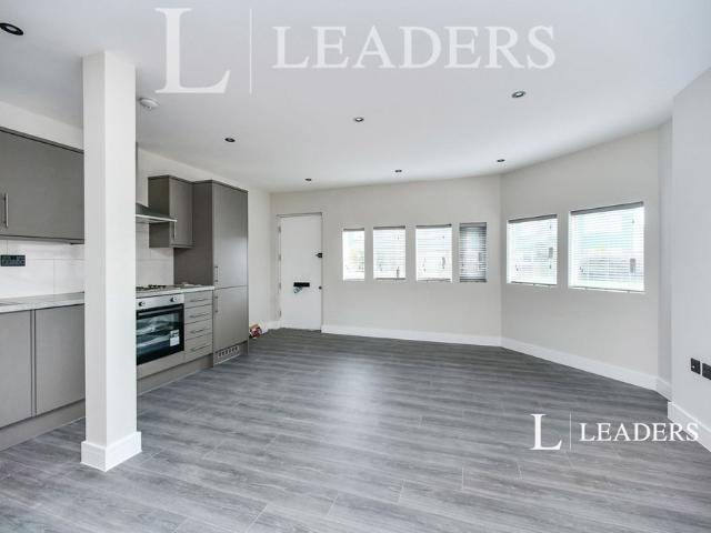 Apartment for rent in Peacehaven, Iford