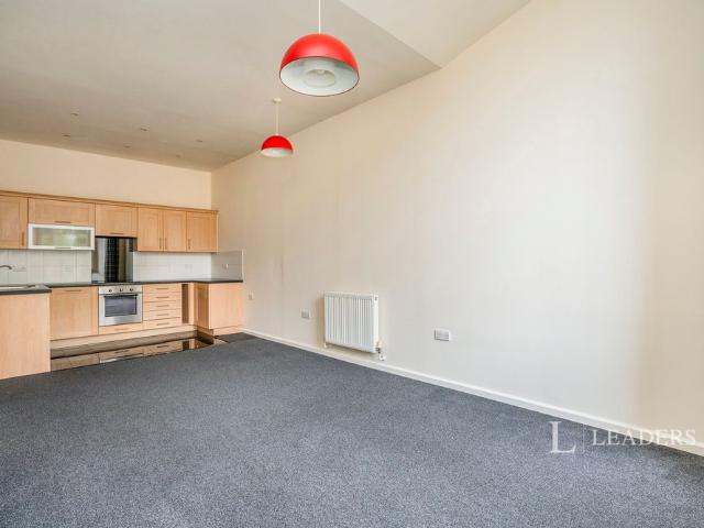 Apartment for rent in Priddy's Hard, Middlecroft