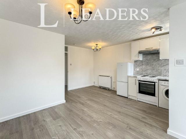 Apartment for rent in Poole