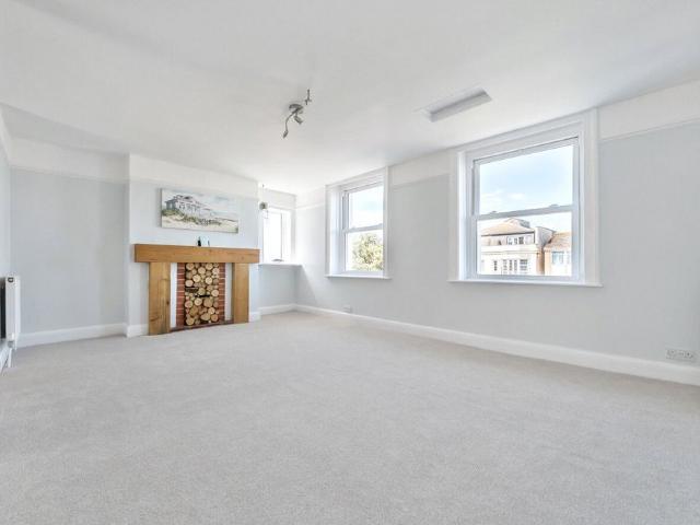Apartment for rent in Clapham, West Sussex