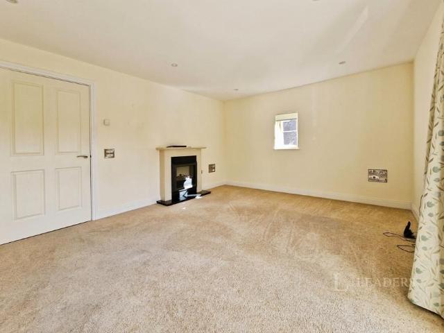 Apartment for rent in Stoke Common, Eastleigh