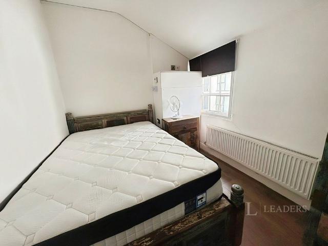 Apartment for rent in Milverton, Green Close
