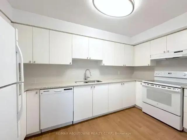 Apartment for rent in Woburn, Ontario
