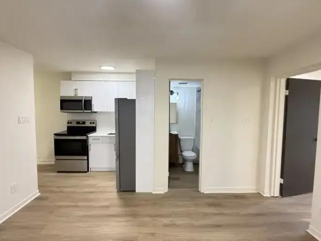 Apartment for rent in Parkdale, Toronto